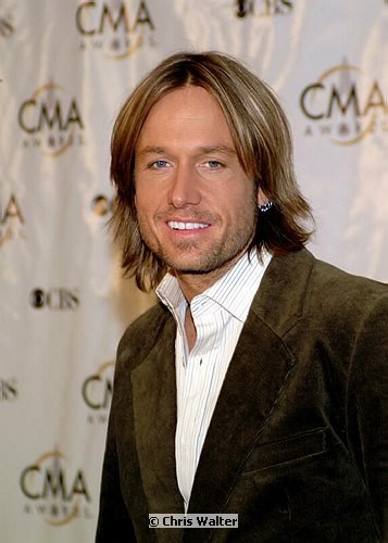 Photo of Keith Urban<br>at the 38th Annual CMA Awards at The Grand Ole Opry in Nashville, November 9th 2004. Photos by Chris Walter/Photofeatures. , reference; DSCF0748a